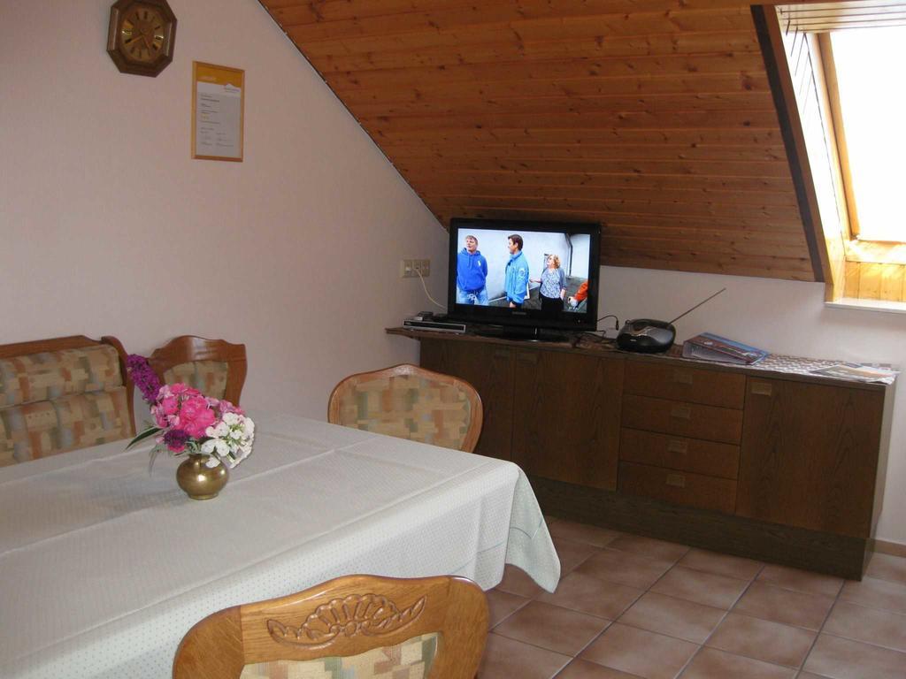 Appartement Haus Rehblick à Bräunlingen Extérieur photo